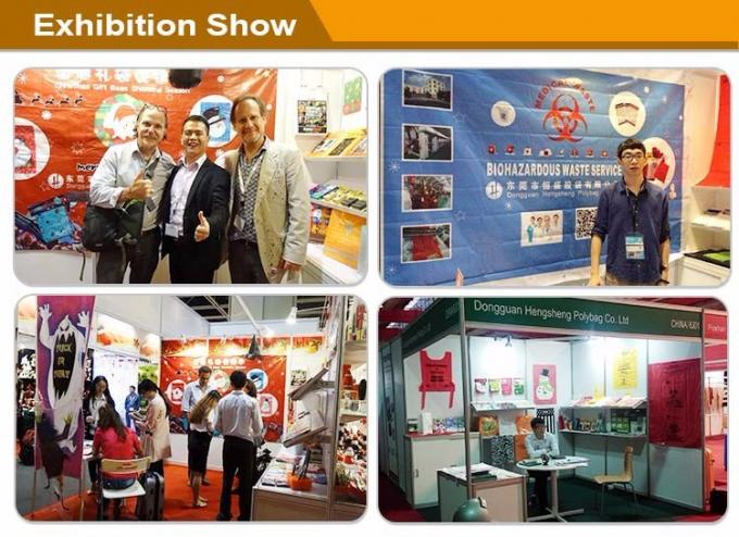 할로윈을 위한 주문을 받아서 만들어진 처분할 수 있는 LDPE 피 묻은 손자국 식탁보 8